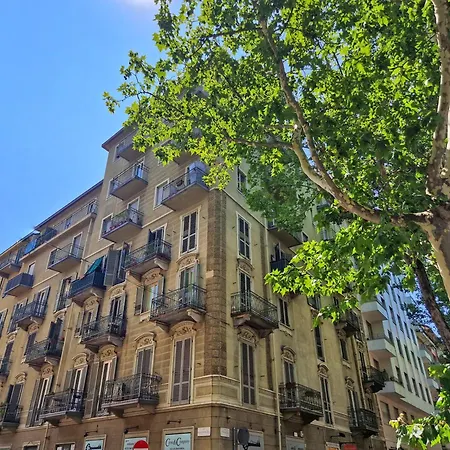Apartament Ana's Place 1 *