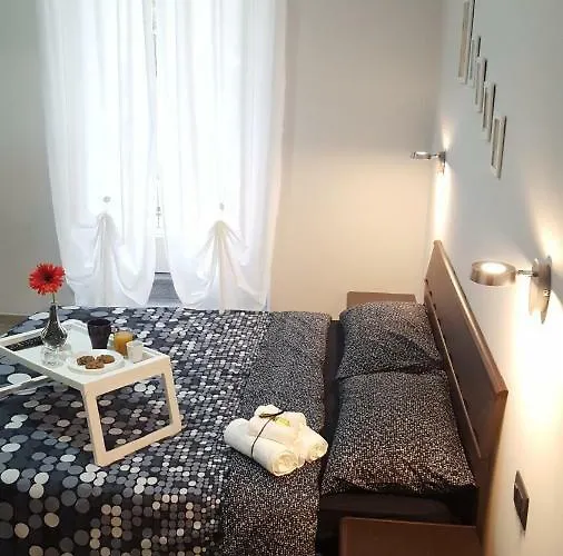 Ana's Place 1